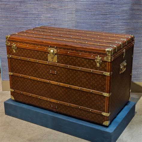 louis vuitton large trunk|louis vuitton monogram trunk.